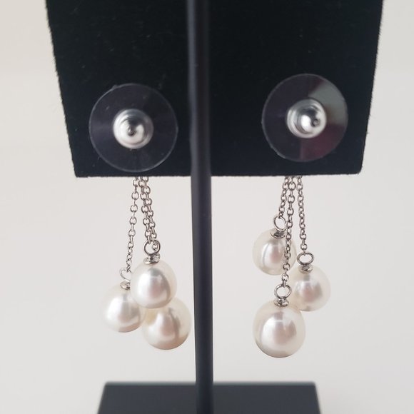 White Freshwater Pearl Dangle Cluster Earrings (NWOT) - Picture 9 of 9